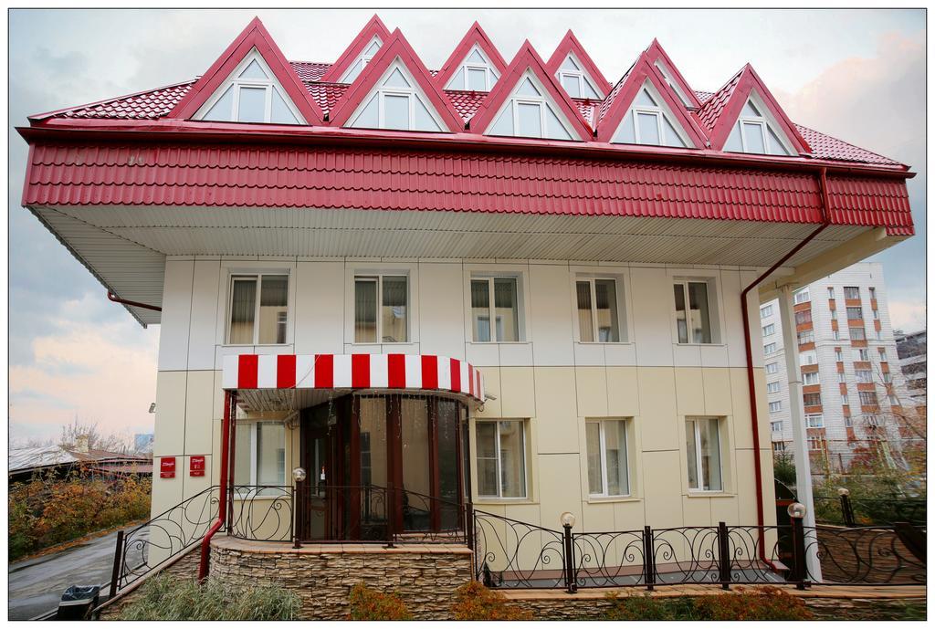Colibri Hotel Novossibirsk Extérieur photo